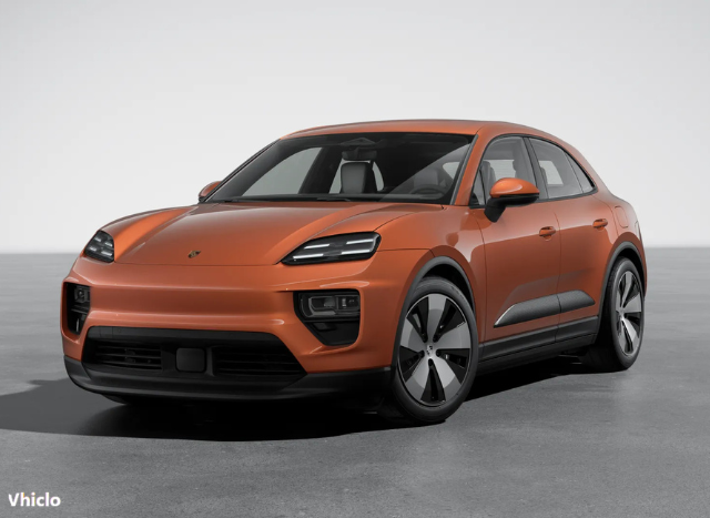 Electric Porsche Macan 4
