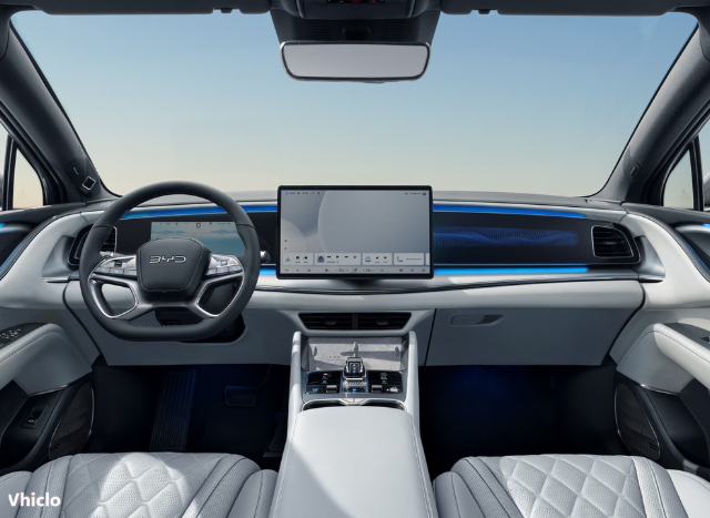 BYD Sealion 7 Interior